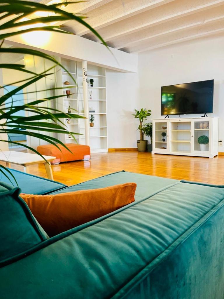 Down Town Oasis-Spacious Loft With Private Parking Brussels Ngoại thất bức ảnh