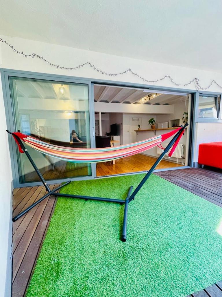 Down Town Oasis-Spacious Loft With Private Parking Brussels Ngoại thất bức ảnh