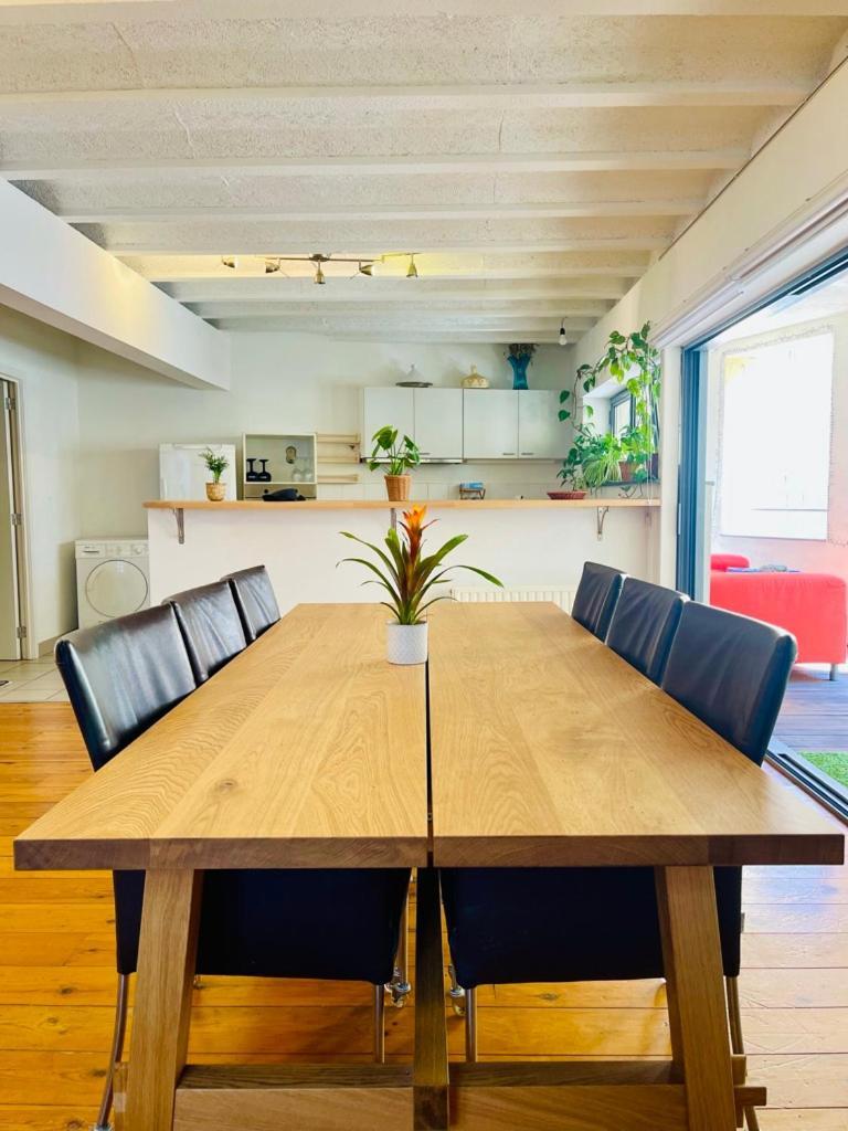 Down Town Oasis-Spacious Loft With Private Parking Brussels Ngoại thất bức ảnh